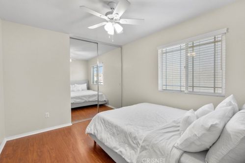20054 Christopher Ln, Santa Clarita CA  91350-3685 exterior