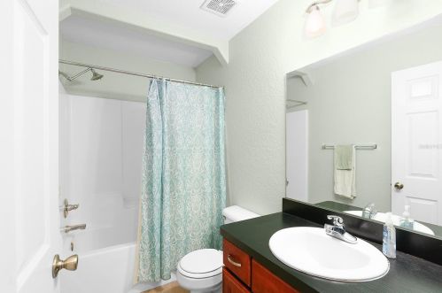 8185 180th Avenue Rd, Ocklawaha FL  32179-3750 exterior