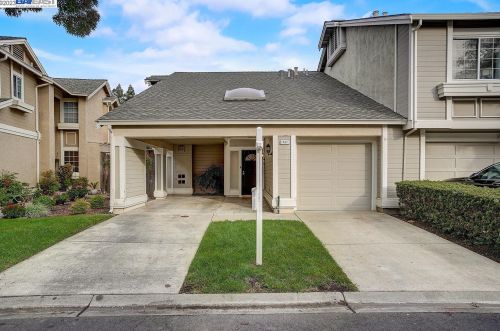 1547 Trimingham Dr, Pleasanton CA  94566-8407 exterior