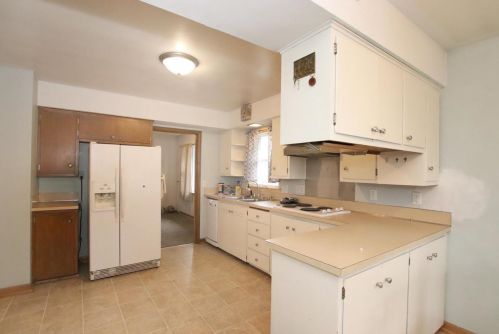 186 15th St, Fond Du Lac, WI 54935-5928