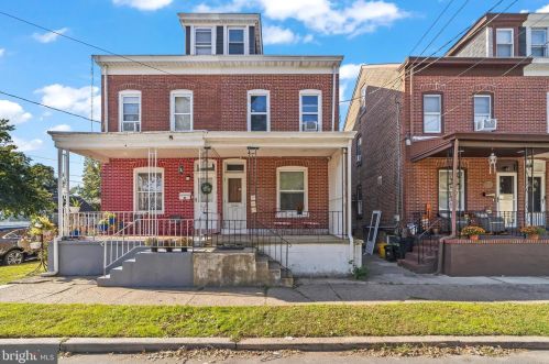 33 Mcclellan Ave, Trenton NJ 08610-6050 exterior