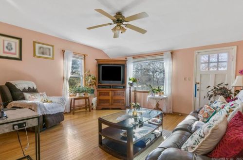 93 Old Hawleyville Rd, Bethel CT  06801-3040 exterior