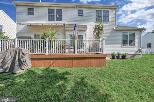 103 Flannery Dr, Norristown PA 19403-2876 exterior