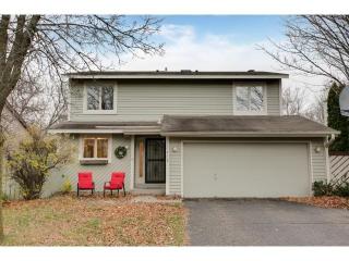 1418 Willow Creek Ln, Saint Paul, MN 55126-8534
