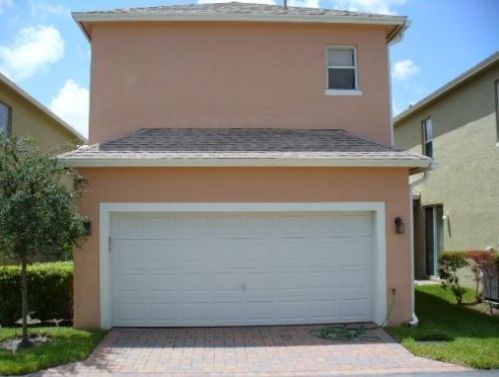 1921 Micco Dr, Fort Pierce, FL 34952-8040