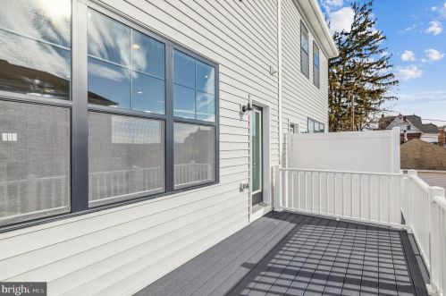 326 Walnut St, Collegeville PA  19426-3601 exterior