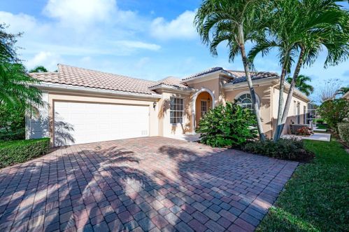 8317 Xanthus Ln, West Palm Beach, FL 33414-3465