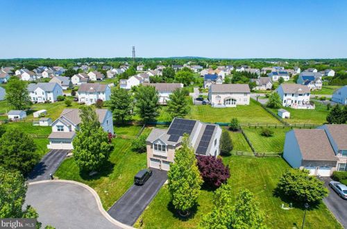 11 Zinnia Ct, Bear, DE 19701-6305