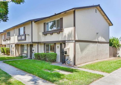 568 Palmetto Dr, San Jose, CA 95111-2348