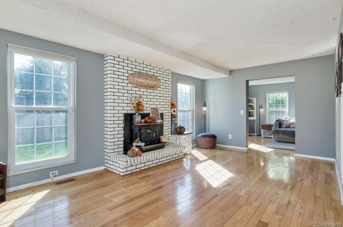 2444 Elkhart St, Denver CO  80014-2514 exterior