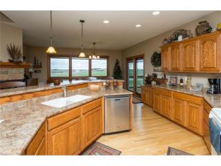 8677 Hoover Trl, Indianola, IA 50125-7314