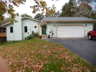 722 28th Ave, Wausau, WI 54401-3400