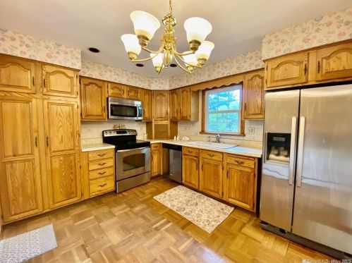 338 Union Valley Rd, Mahopac NY  10541-4333 exterior