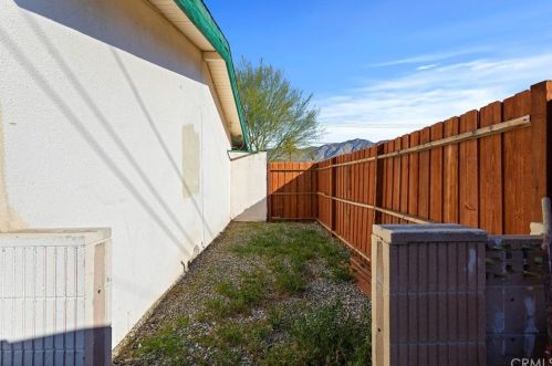 342 Santo Dr, San Jacinto CA  92583-4718 exterior