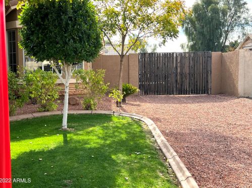 7557 Nicolet Ave, Glendale, AZ 85303-1915