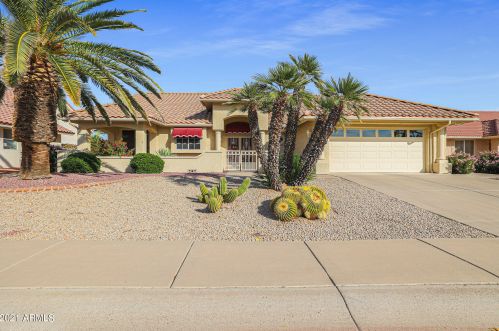 14426 Desert Glen Dr, Sun City, AZ 85375-5556