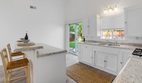 5239 Surfrider Way, Oxnard CA  93035-1070 exterior