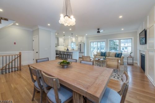 84 Elmwood Ave, Chatham Township NJ  07928-2628 exterior