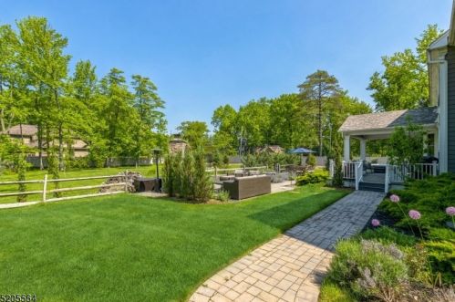 1761 Cooper Rd, Scotch Plains NJ  07076-2525 exterior