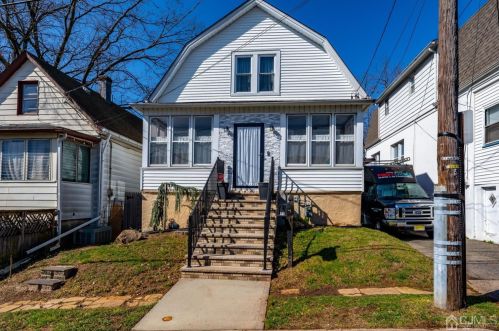 25 Hanson Ave, Perth Amboy NJ  08863-1730 exterior