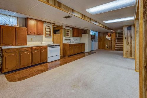 11860 Green Valley Rd, Mount Vernon OH  43050-9624 exterior