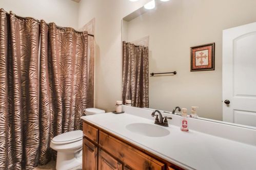 116 Venado Ct, Azle TX  76020-3643 exterior