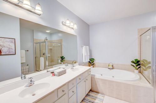 160 Fair Sailing Rd, Mount Pleasant SC  29466-8158 exterior