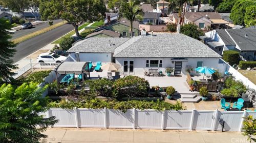 3807 Chatwin Ave, Long Beach, CA 90808-2004