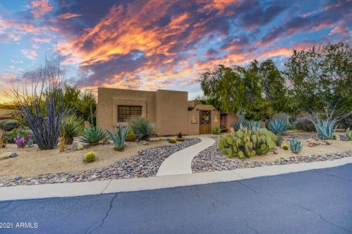 38902 58th St, Cave Creek, AZ 85331-8565