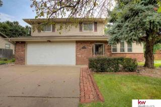 916 Claudine Ave, Omaha, NE 68046-2936