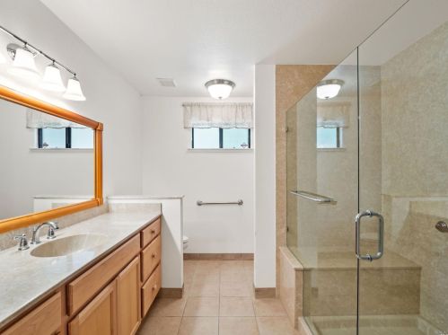 1423 Fry Ct, Benicia CA  94510-2576 exterior