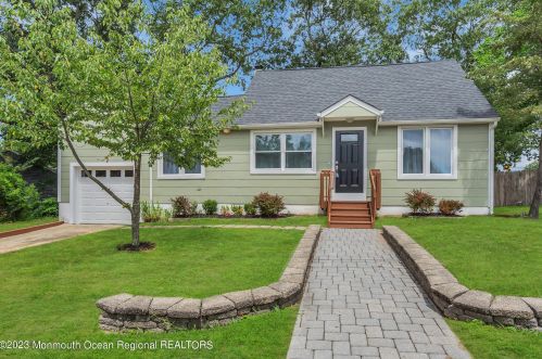 321 18th Ave, Bricktown, NJ 08724-1612