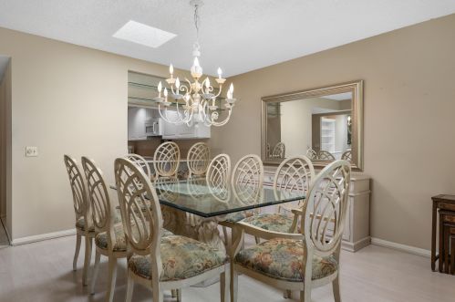 55 Sunrise Dr, Rancho Mirage CA  92270-3845 exterior