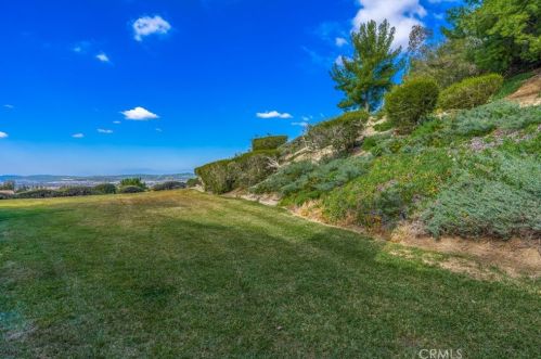 1005 Rising Sun Ct, Anaheim CA  92808-2407 exterior