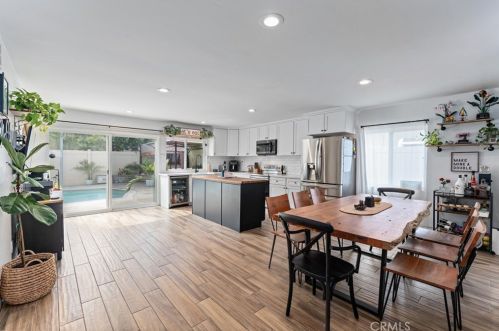 6176 Palau St, Cypress CA  90630-5666 exterior