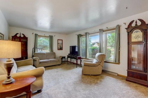 7119 Lakefield Dr, Milwaukee WI  53219-4025 exterior