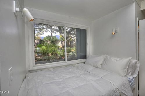 279 Santa Rosa Ln, Santa Barbara CA  93108-2613 exterior