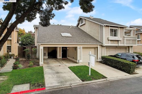 1547 Trimingham Dr, Pleasanton CA  94566-8407 exterior