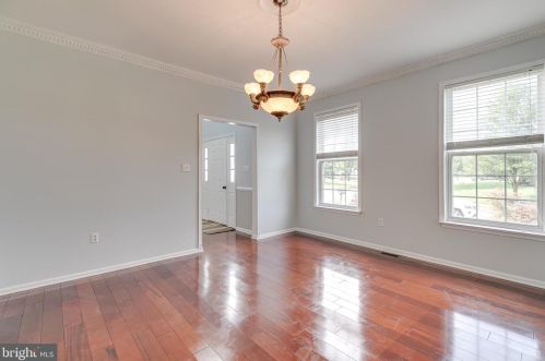 3819 Vincent Dr, Collegeville PA  19426-3058 exterior