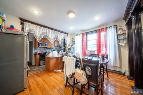 69 Macarthur Ave, Outwater NJ  07026-1520 exterior