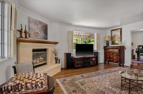 1972 Honey Locust Ct, Solvang, CA 93463-2149