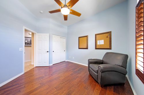 981 Park Ave, San Jacinto CA  92583-5407 exterior