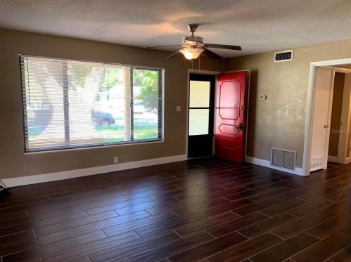 2186 Sherwood Dr, Daytona Beach, FL 32119-2912