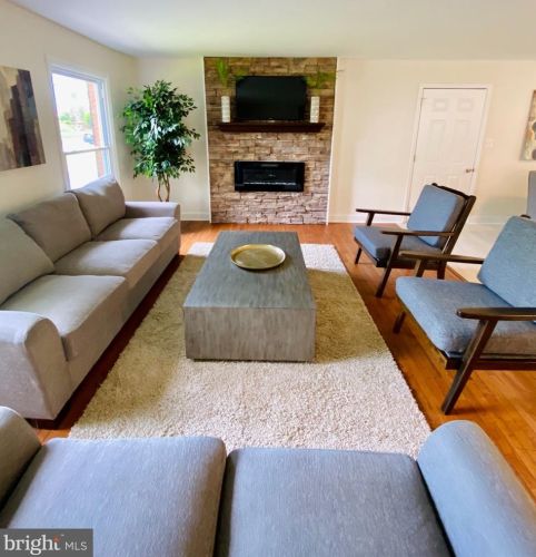 340 Yorktown Rd, Swatara PA  17033-1863 exterior