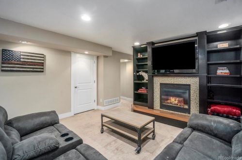 8051 Lighthouse Ln, Fort Collins CO  80528-8978 exterior