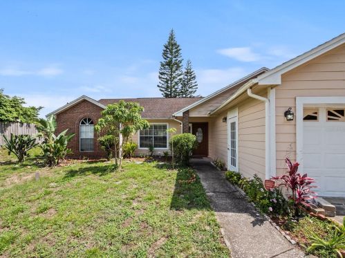 7044 Crooked Lake Trl, Orlando, FL 32818-8308