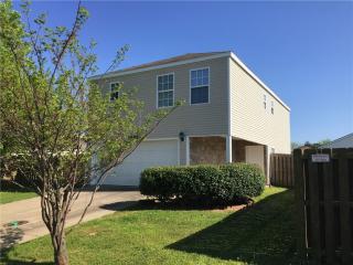 2889 Commons Ave, Springdale, AR 72764-2907