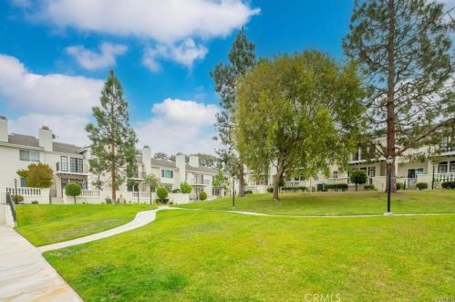 4314 Spencer St, Torrance CA  90503-2452 exterior
