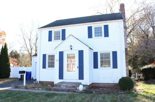 117 Forest St, Hartford CT  06118-2313 exterior