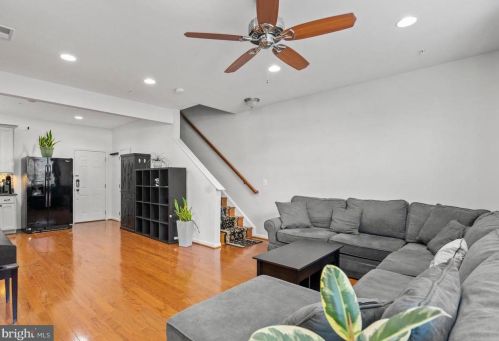14697 Mason Creek Cir, Woodbridge VA  22191-3375 exterior